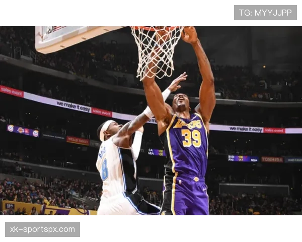 怀特利用挡拆突破对比季前提升明显 拉开球队关键时刻攻防差距