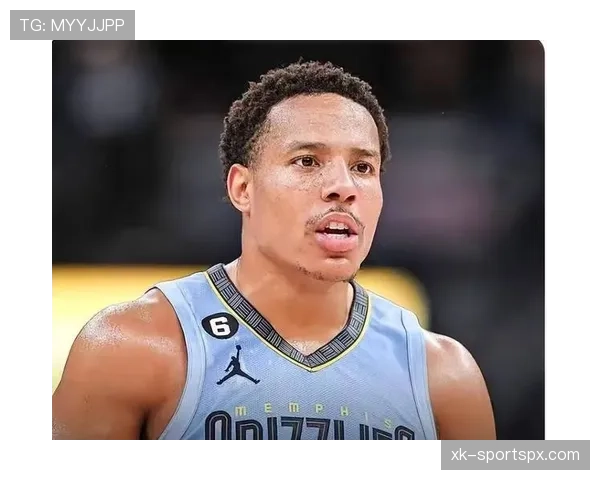 德斯蒙德·班恩无球跑位对比格林显著提升进攻空间效率